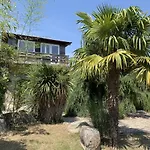 Site Exceptionnel Propriete Dans Parc Arbore De 8 Hectares Villa