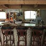 Site Exceptionnel Propriete Dans Parc Arbore De 8 Hectares Villa