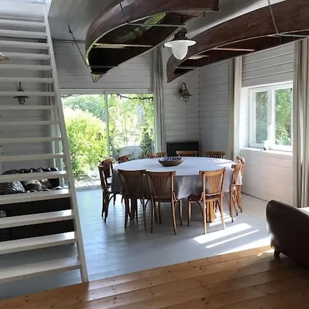 Site Exceptionnel Propriete Dans Parc Arbore De 8 Hectares Villa *